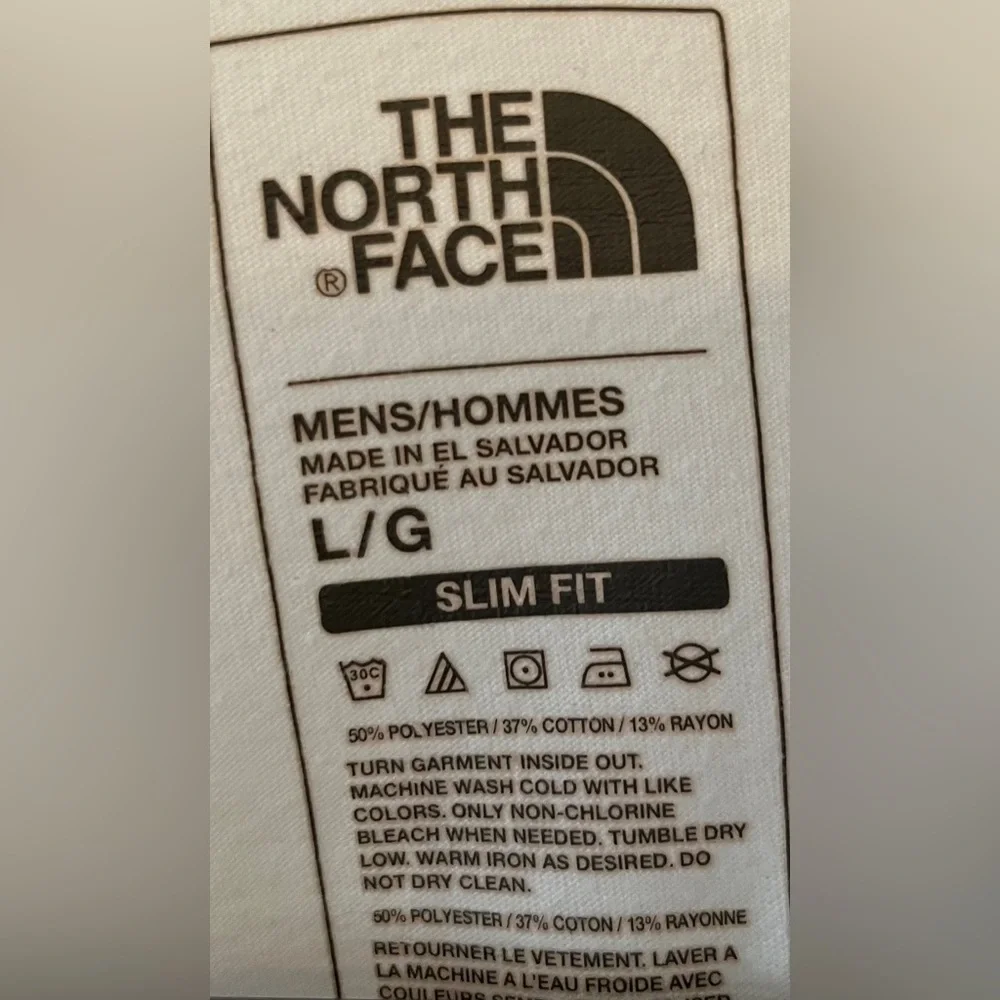 The North Face Short Sleeve Tee. Size L. Color White. - Picture 3 of 3
